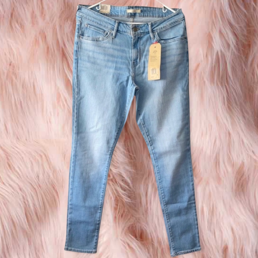 Levi’s Jeans
